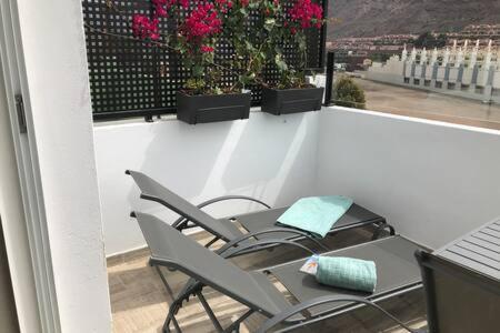 Harrys Atico Puerto De Moganアパートメント エクステリア 写真